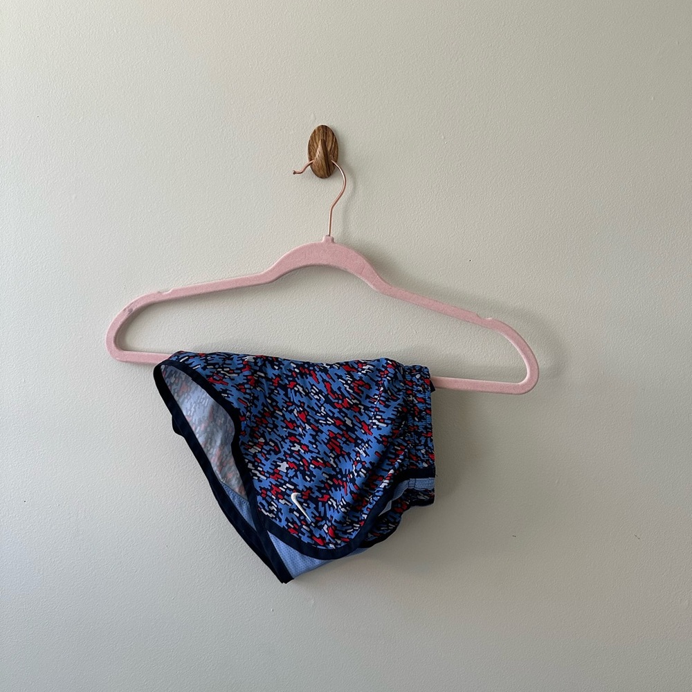 Girls nike drift shorts size small